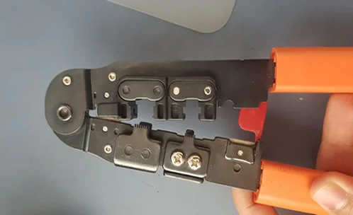 Crimpador ethernet